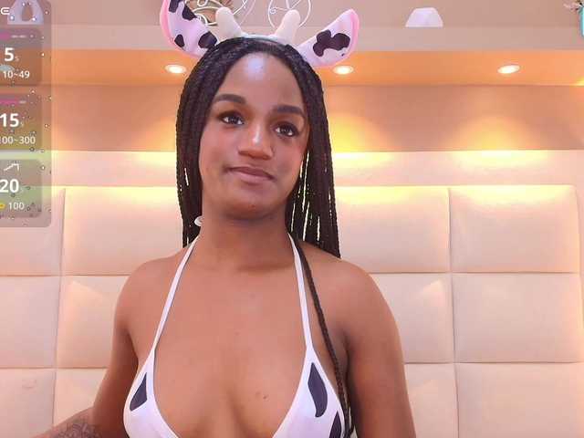 Chloebrunnie