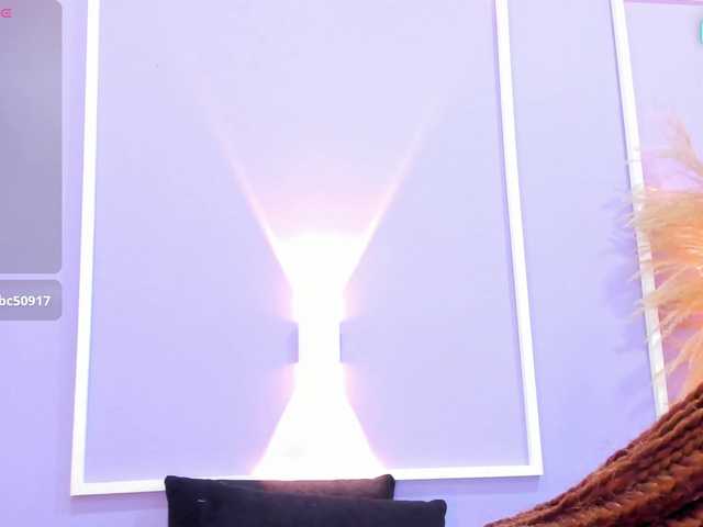Chloebrunnie webcam