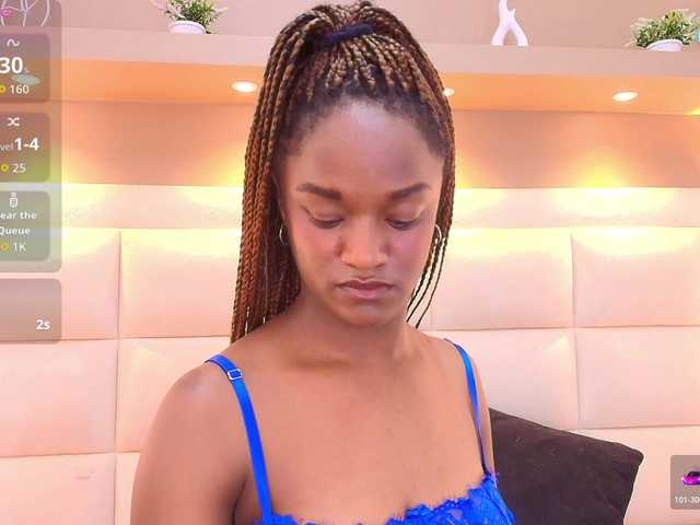 Chloebrunnie live cam on BongaCams