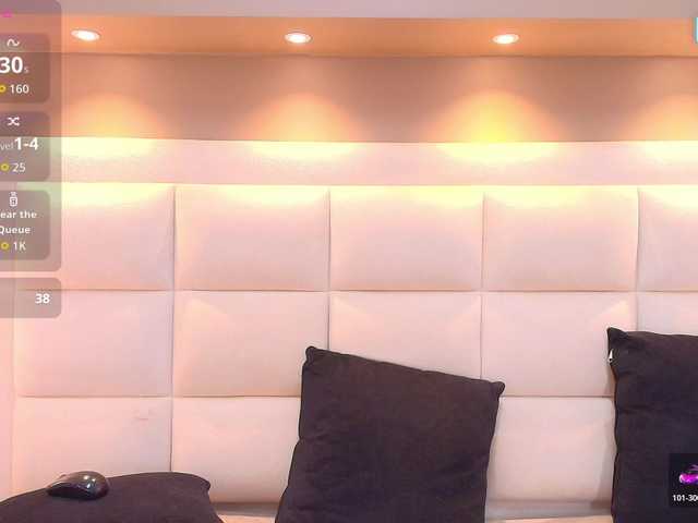 Chloebrunnie live cam on BongaCams