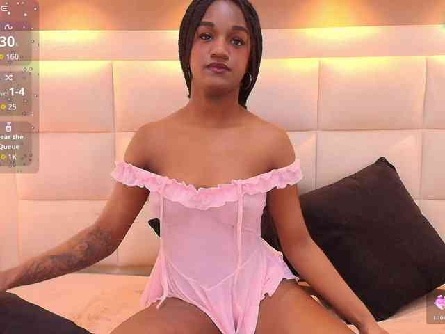 Chloebrunnie