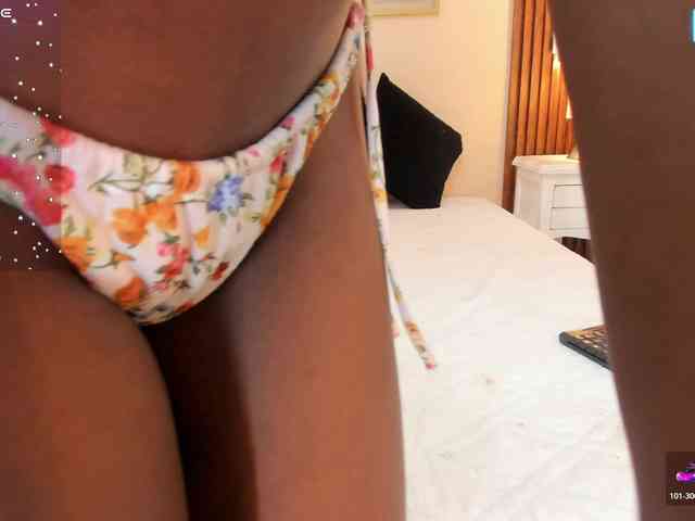 Modelo: Chloebrunnie