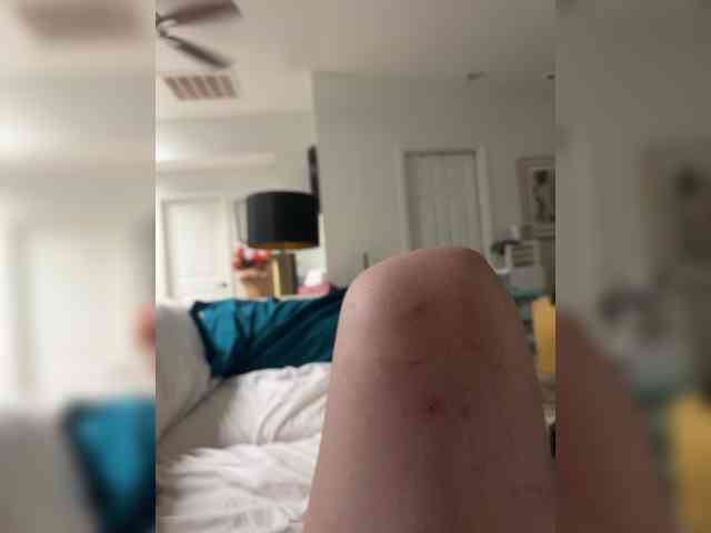 KinkyCaliCpl webcam