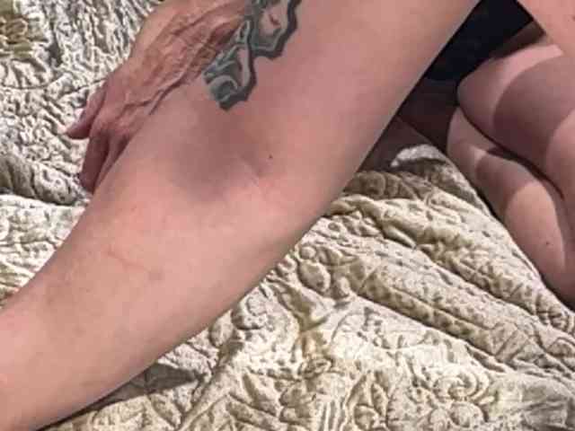 Modelo: KinkyCaliCpl