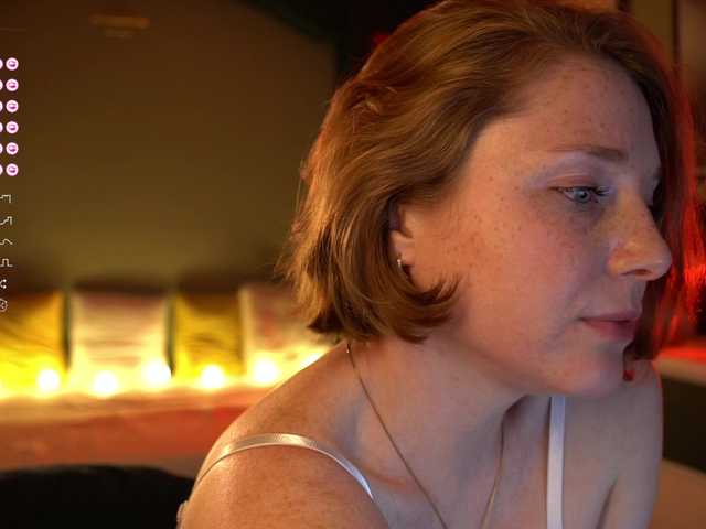 EviSun's BongaCams show and profile