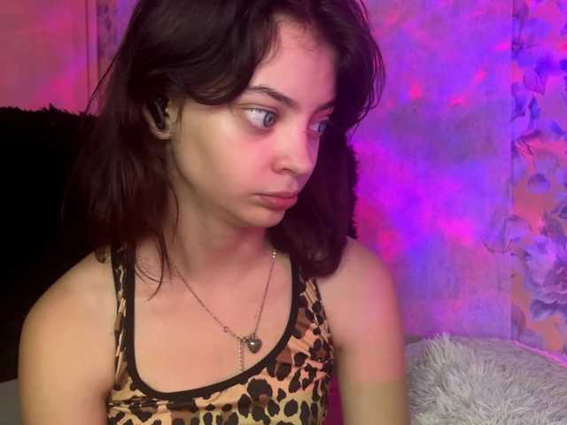 CassyVixen live cam on BongaCams
