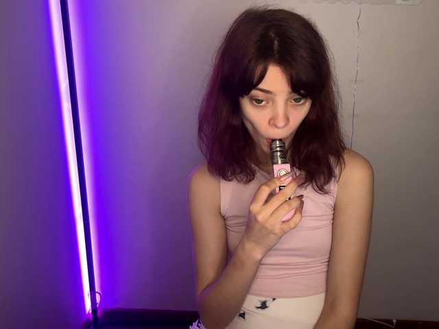 CassyVixen's BongaCams show and profile