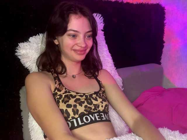 CassyVixen live cam on BongaCams