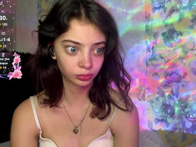 CassyVixen live cam on BongaCams