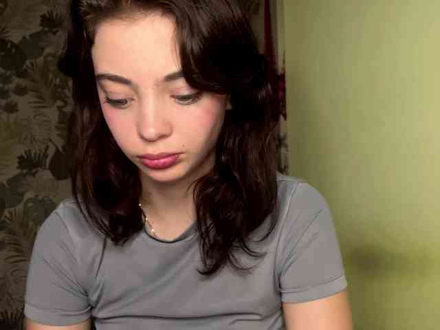 Модель: CassyVixen