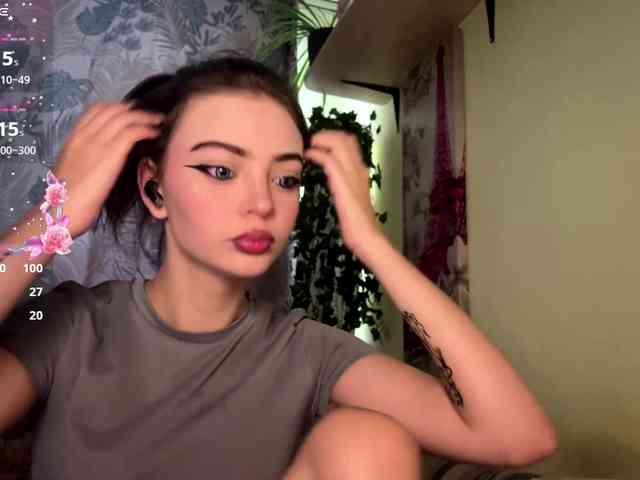 Model: CassyVixen
