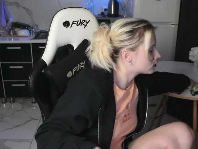 go to chat with Mertyxxx