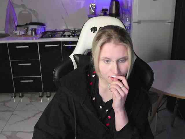 Mertyxxx webcam