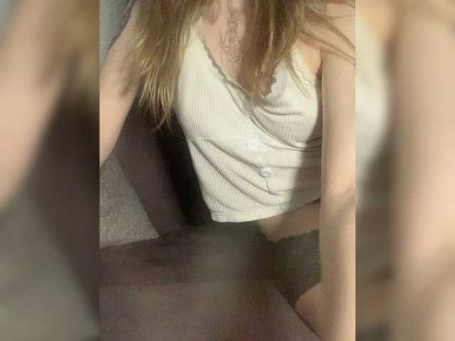 fridrochka live cam on BongaCams