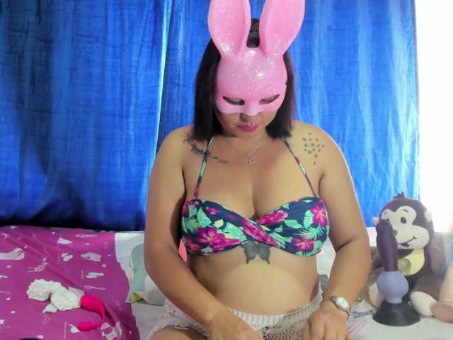 natachax-messy live cam preview