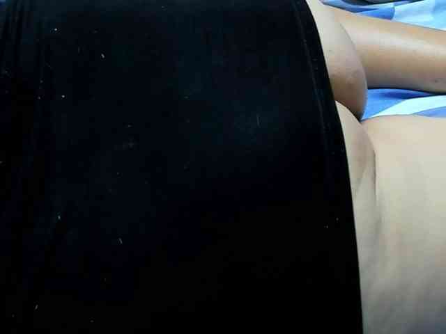 natachax-messy webcam