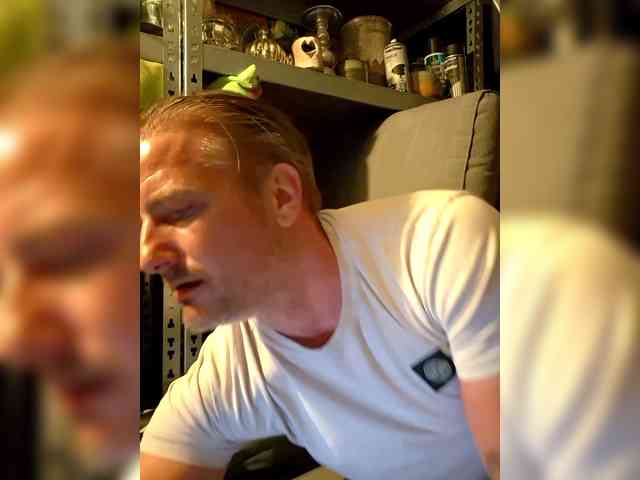 Youngstud37