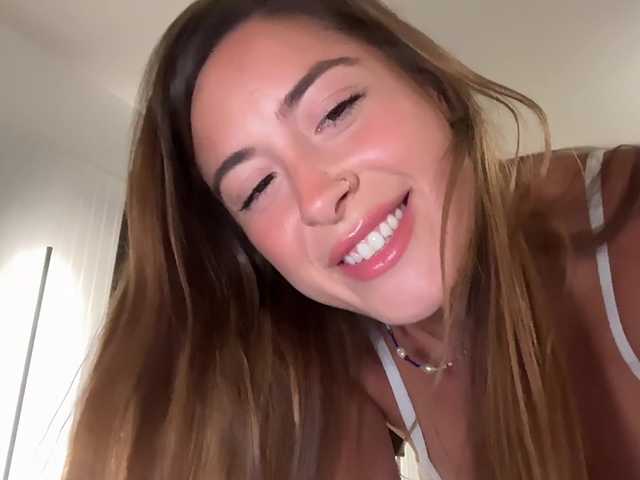 karinaaaxx live cam on BongaCams