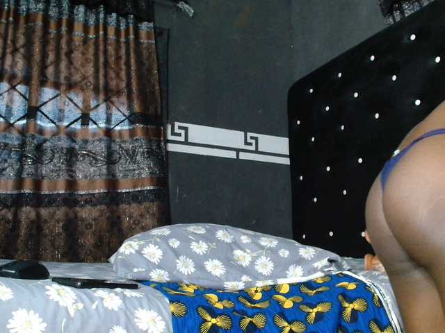 Lovely901 live cam on BongaCams