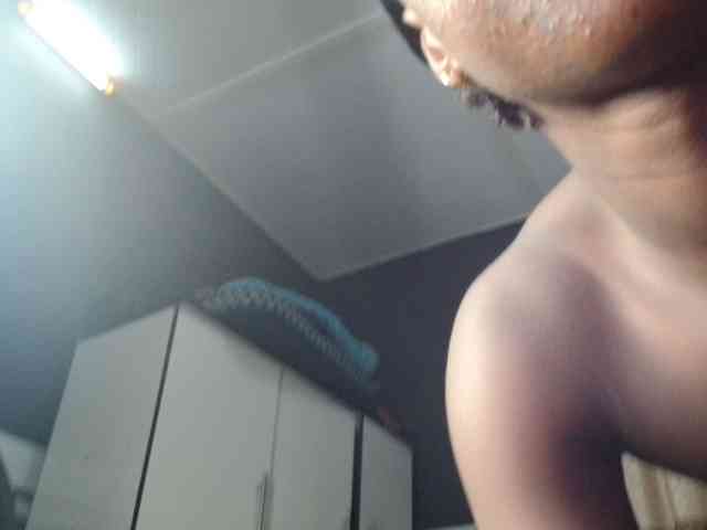 Lovely901 webcam