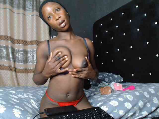 Lovely901 webcam