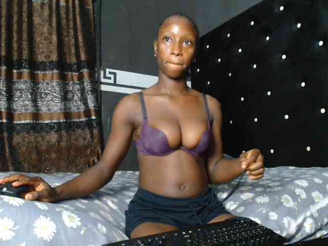 Lovely901 webcam