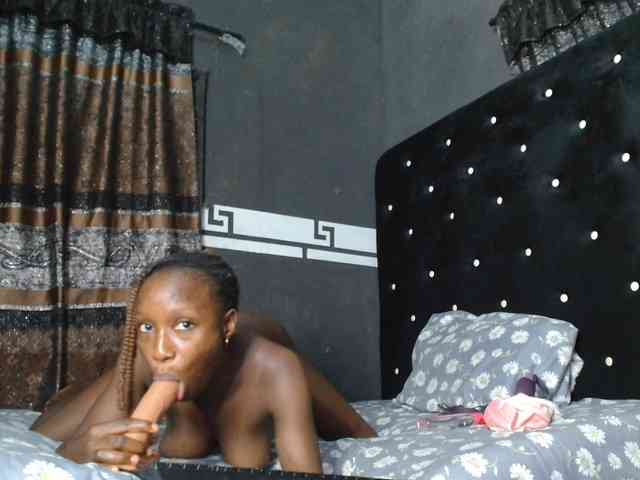 Lovely901 webcam