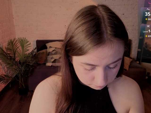 KattrinGolden live cam