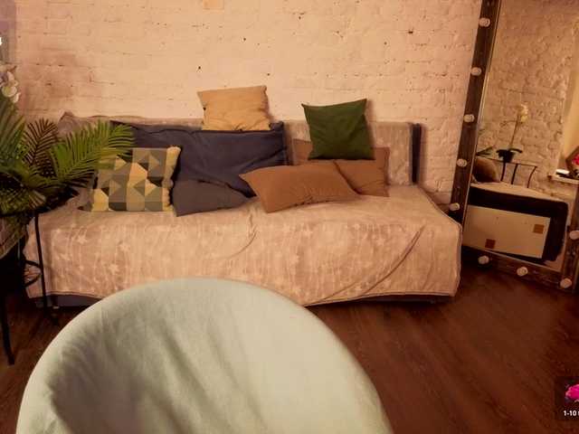 KattrinGolden's BongaCams show and profile