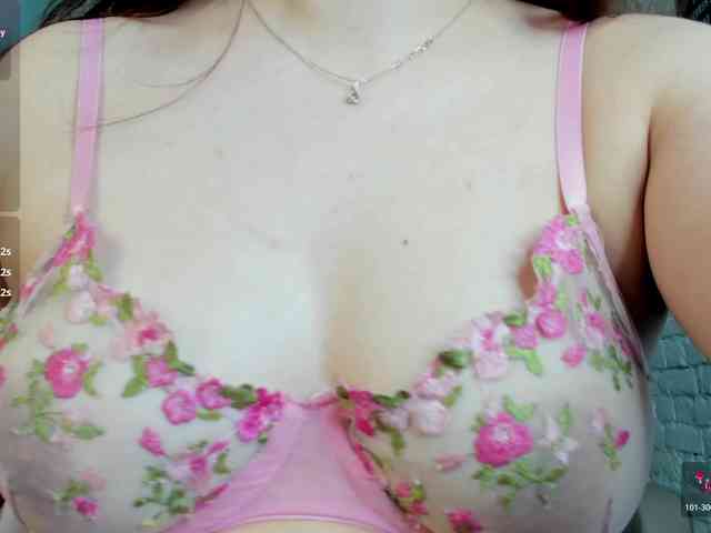 KattrinGolden webcam