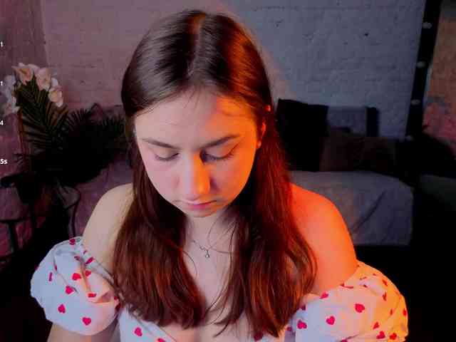 KattrinGolden webcam