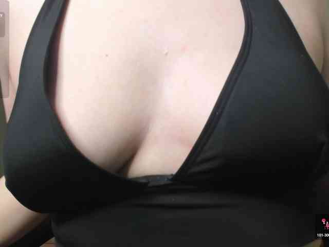 KattrinGolden webcam