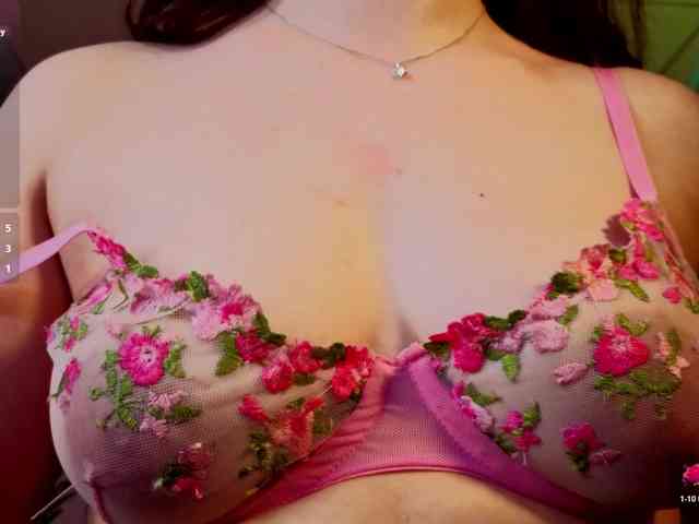KattrinGolden webcam