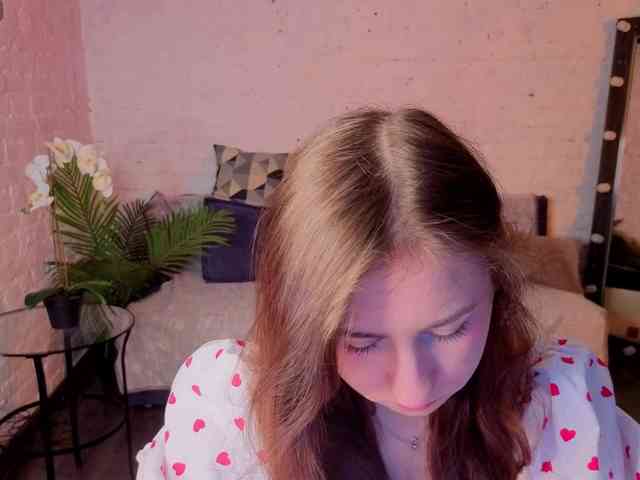 KattrinGolden webcam