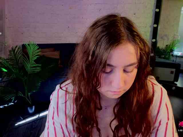 KattrinGolden webcam
