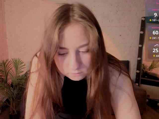 KattrinGolden webcam