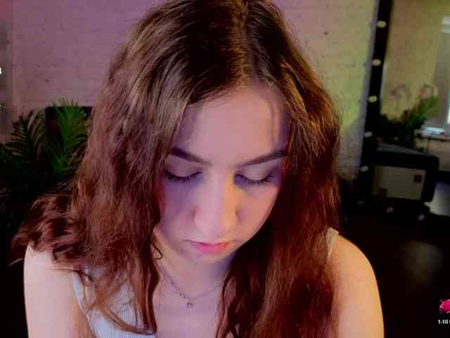 KattrinGolden webcam
