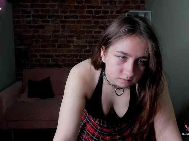 KattrinGolden webcam