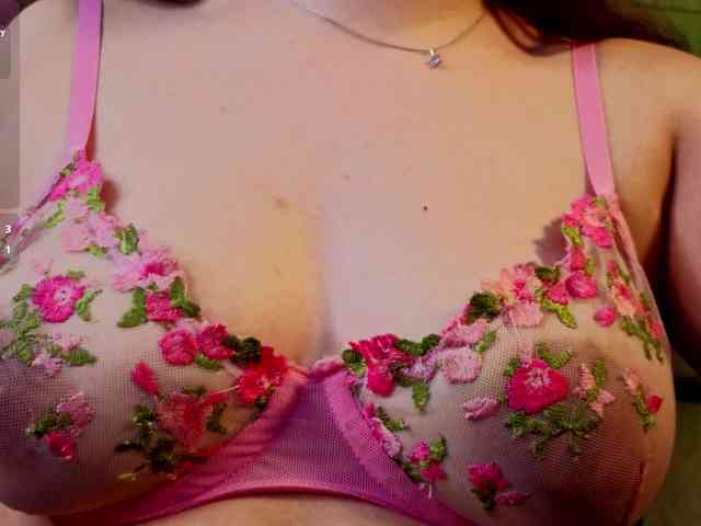 KattrinGolden webcam