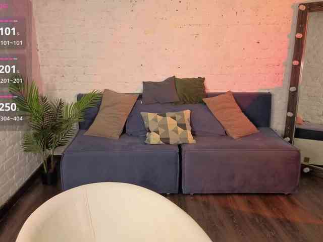 KattrinGolden webcam