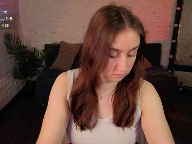 KattrinGolden webcam