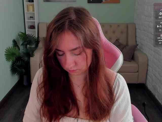 KattrinGolden webcam