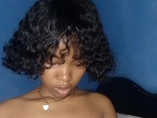 Candis02
