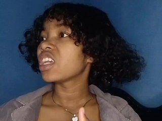 Candis02's Live Webcam