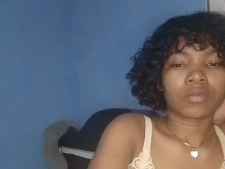 Candis02's Live Webcam
