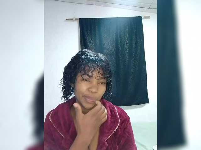 Candis02