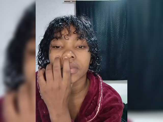 Candis02 live cam on BongaCams