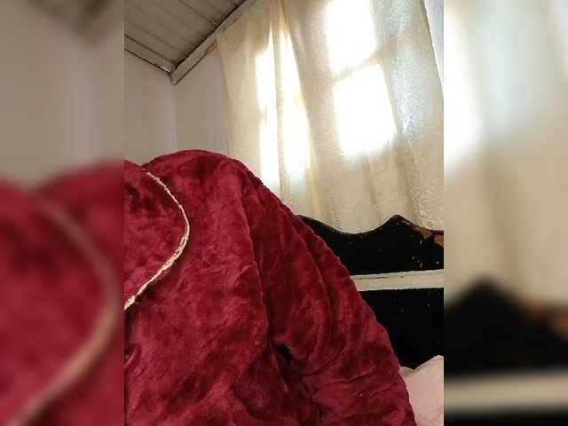 Candis02 live cam on BongaCams