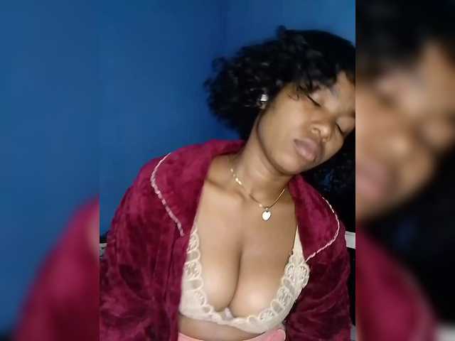 Candis02