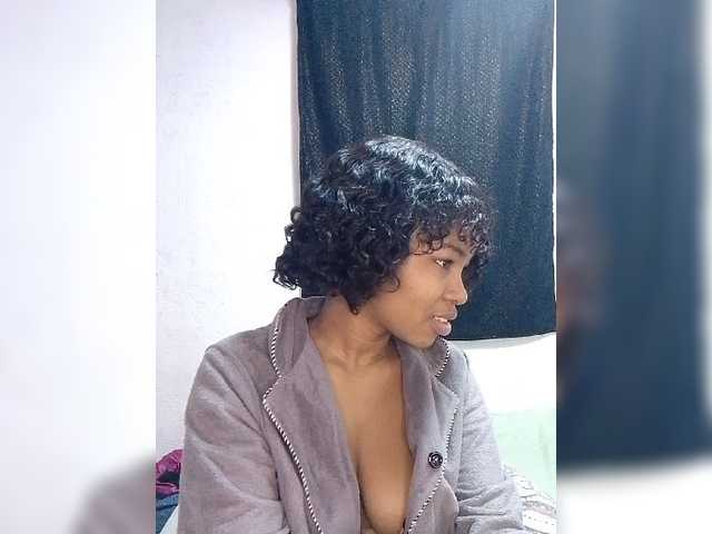 Candis02